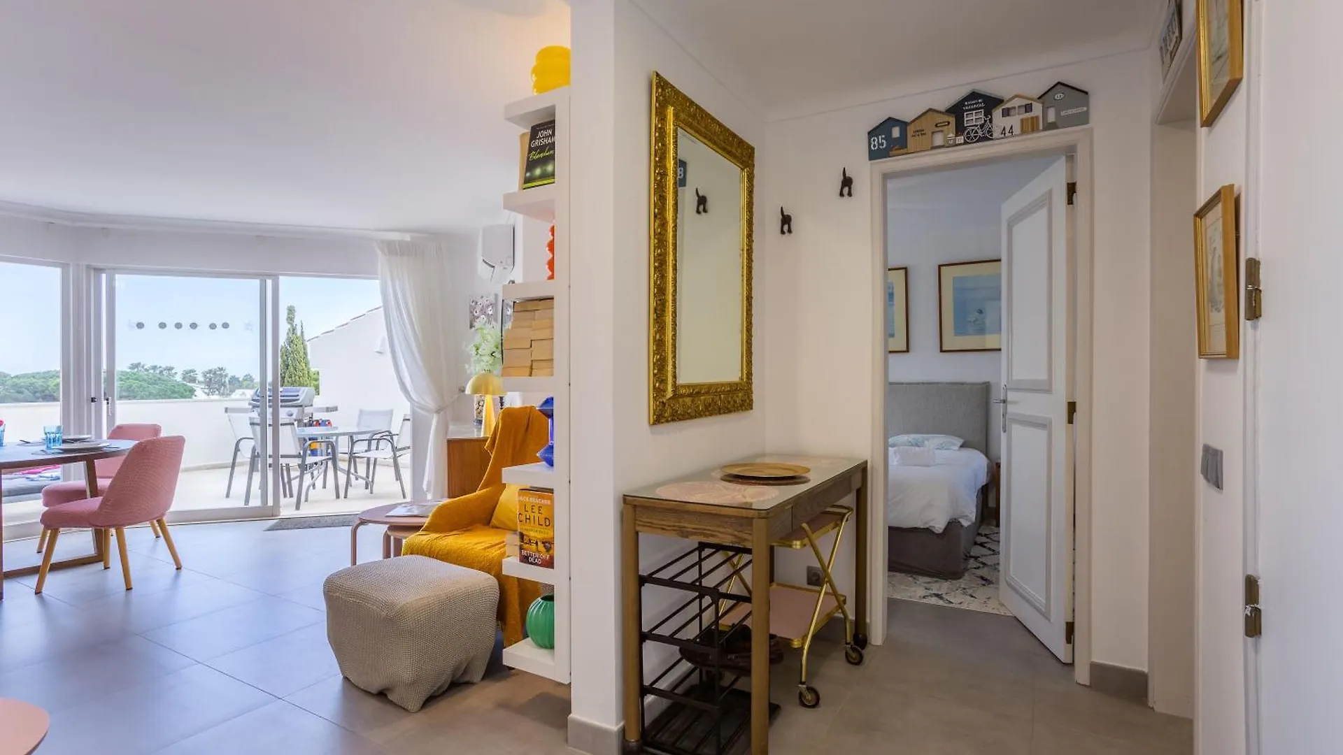 Vale Do Lobo New Luxury 2 Bedroom Apartment Jardins Do Golf At Urbanization Quadradinhos Almancil 0*,  Portugália